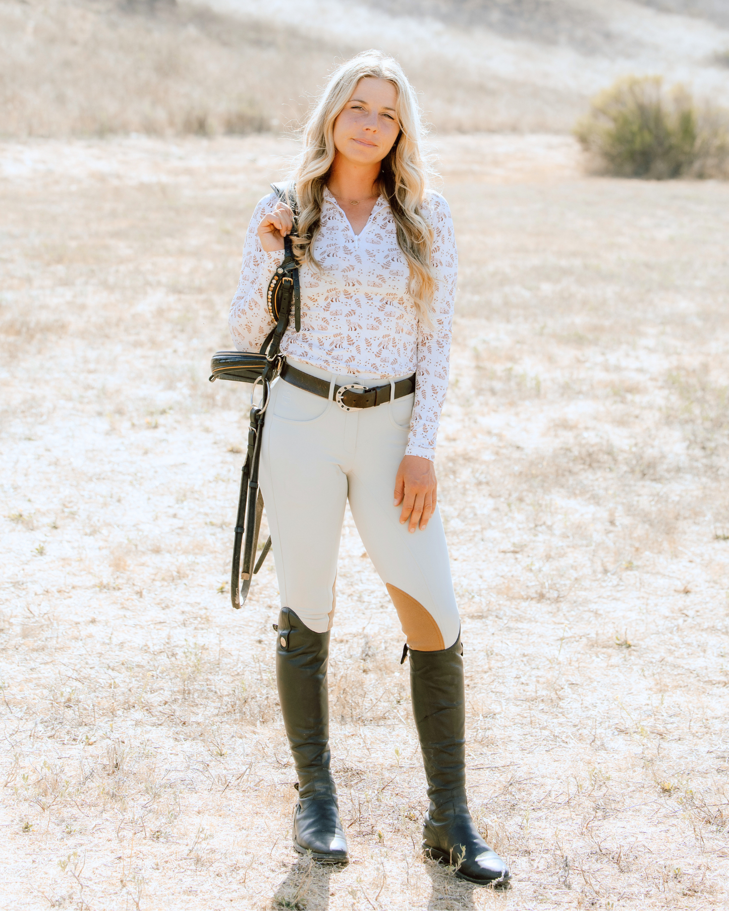 D. D. Impulsion & Straightness LORI Long Sleeve Signature Sunshirt