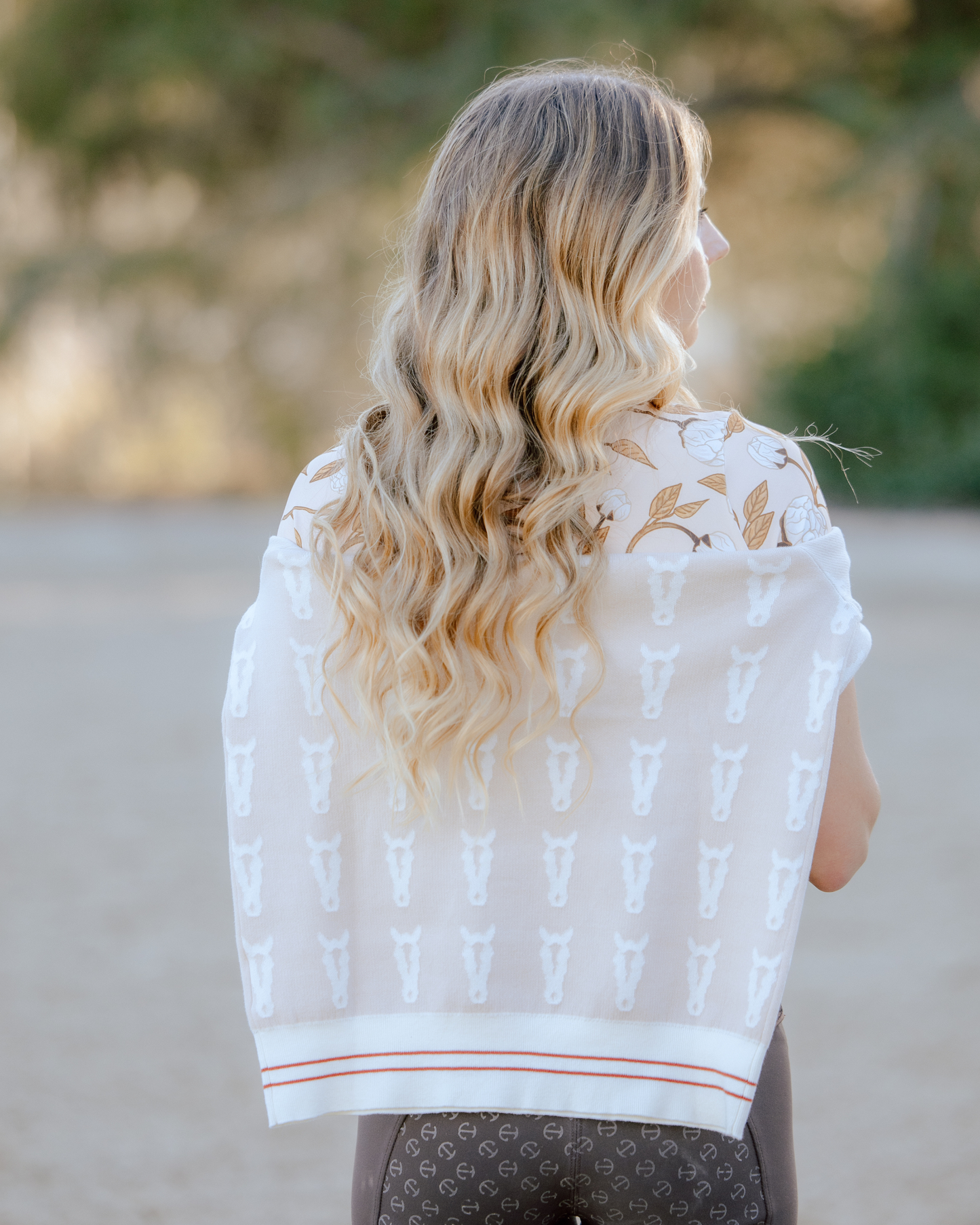 The Deinhardt Varsity Sweater - Cremello